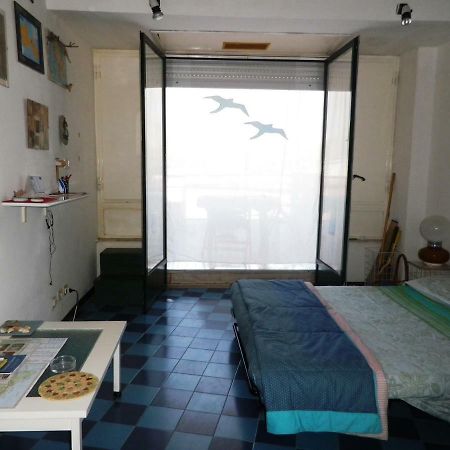 Pietre Nere Aparthotel Giardini Naxos Bagian luar foto