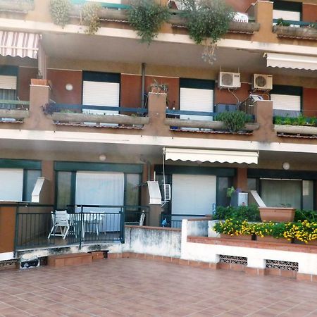 Pietre Nere Aparthotel Giardini Naxos Bagian luar foto